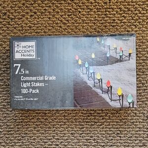 Christmas Light Stakes